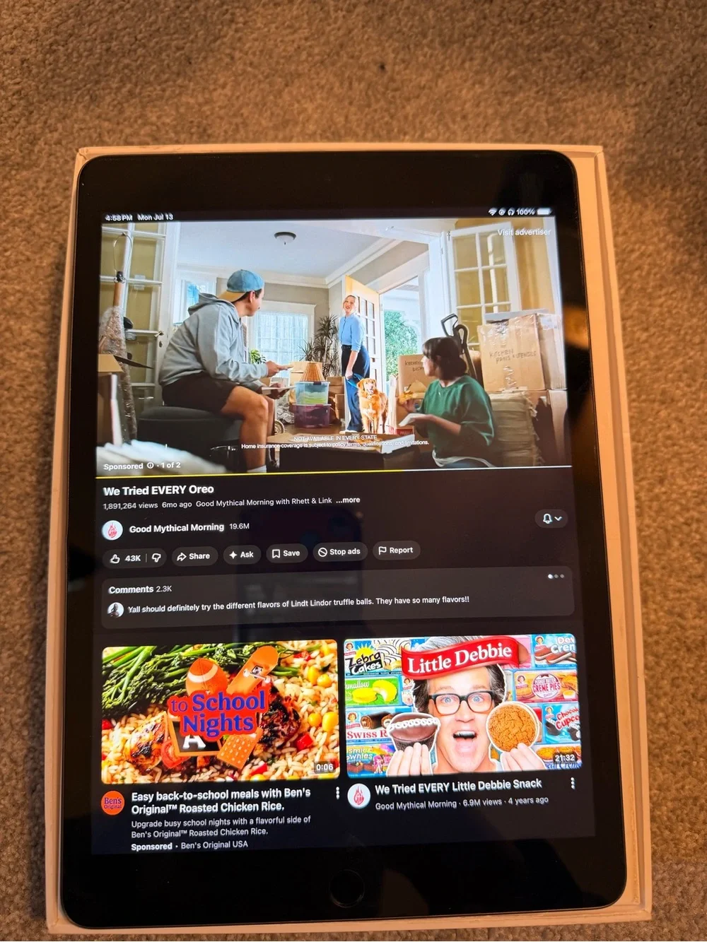 Apple iPad Tablet - Black Front, Silver Edge